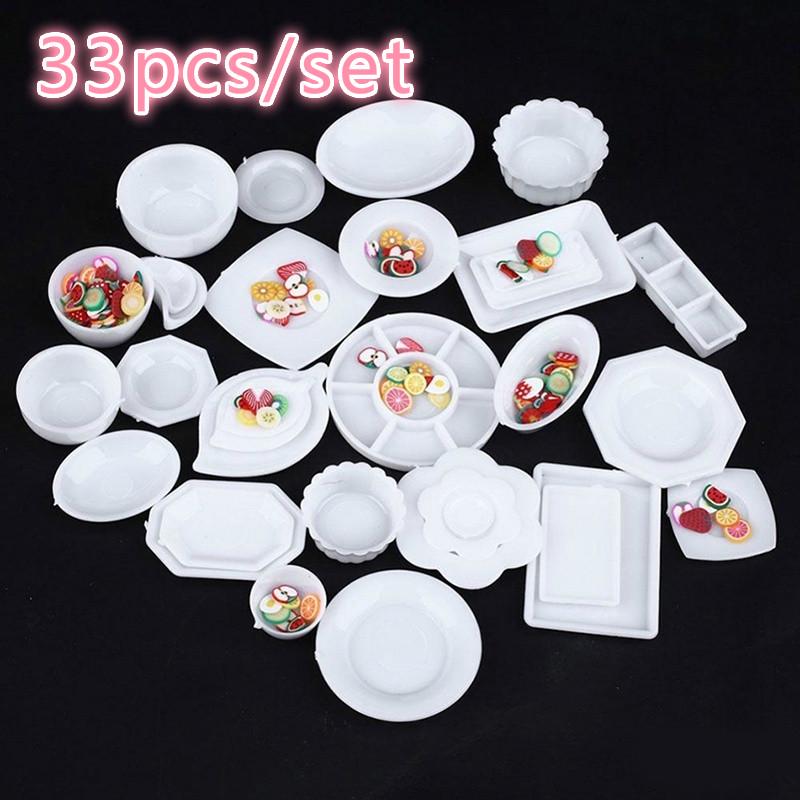 Миниатюрный пластиковый набор детской посуды 33 шт